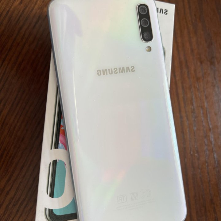 Samsung Galaxy А70