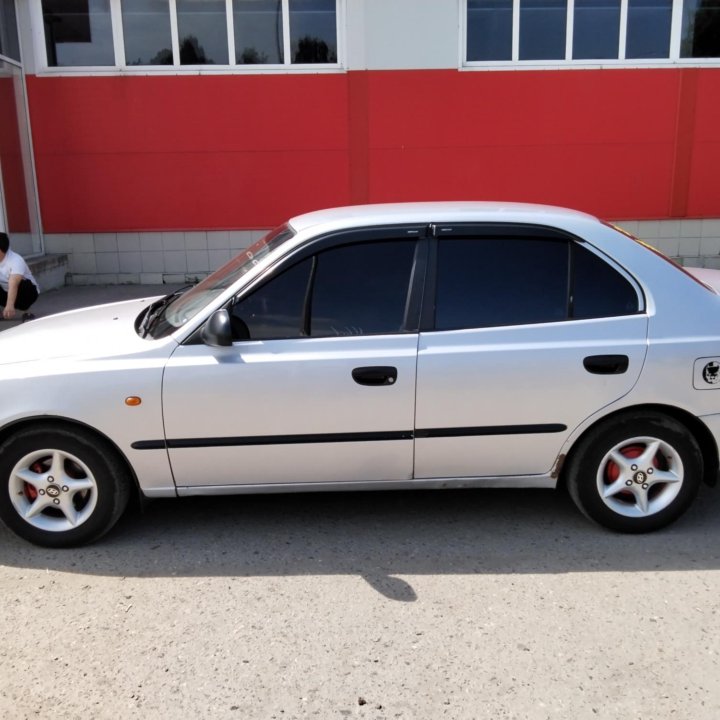 Hyundai Accent, 2006