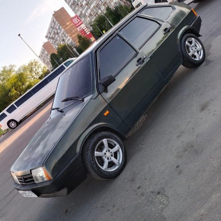 ВАЗ (Lada) 2109, 2004