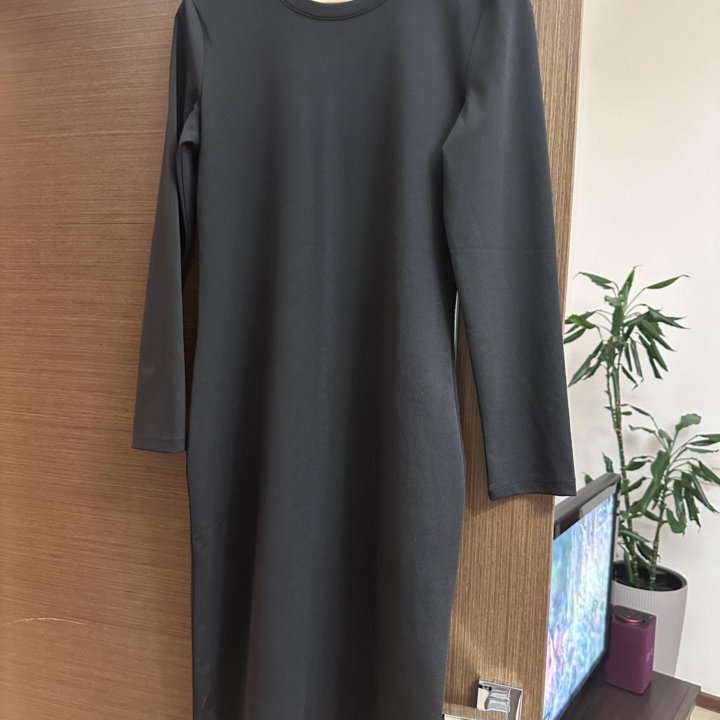 Черное платье