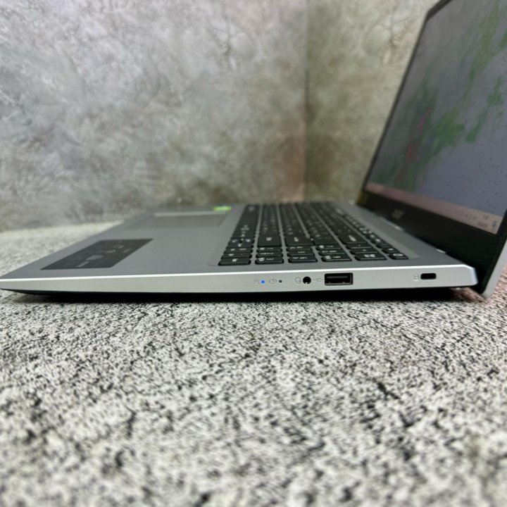 Ноутбук acer на Core i5-1135G7/ MX350