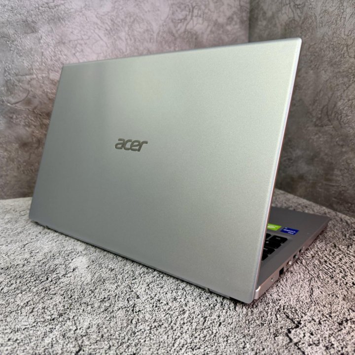 Ноутбук acer на Core i5-1135G7/ MX350