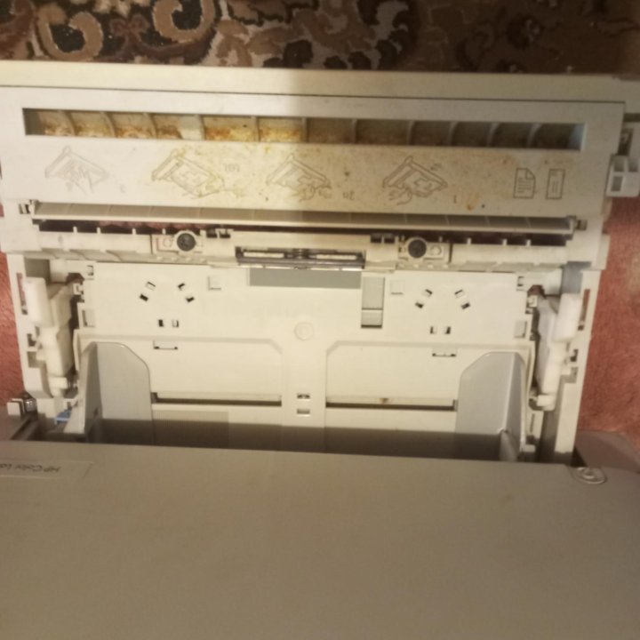 Hp color LaserJet 1600