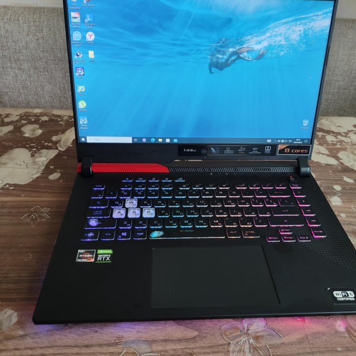 Asus rog strix g15