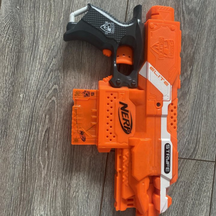 Нерф элит STRYFE