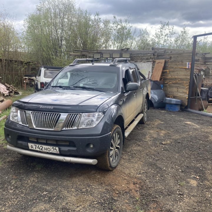 Nissan Navara, 2007