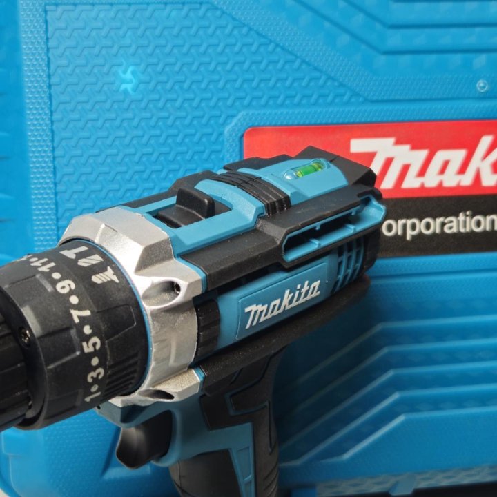 Набор аккумуляторных инструментов Makita 3в1