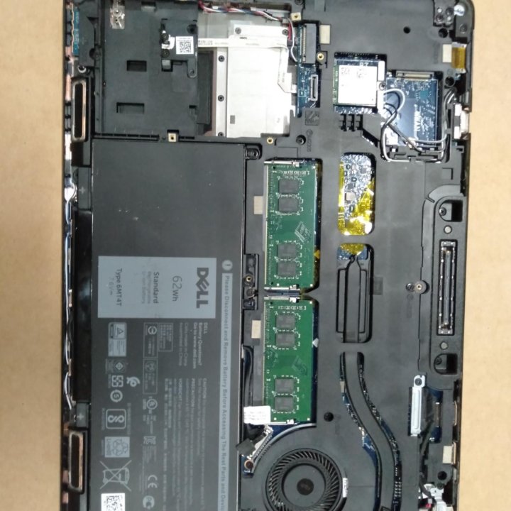 Ноутбук Dell Latitude E5470