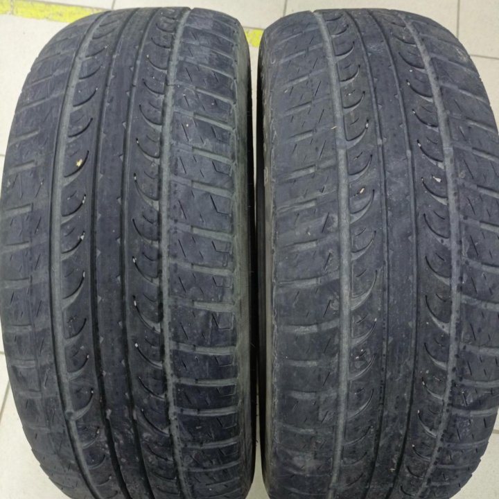 Продам 205/55R16 без грыж и порезов 2 балона