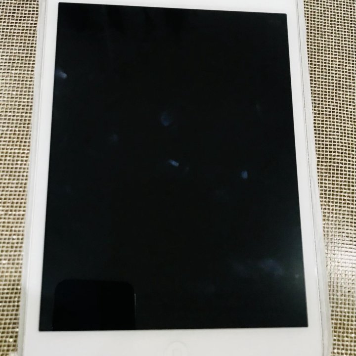 iPad mini 2 16 Гб