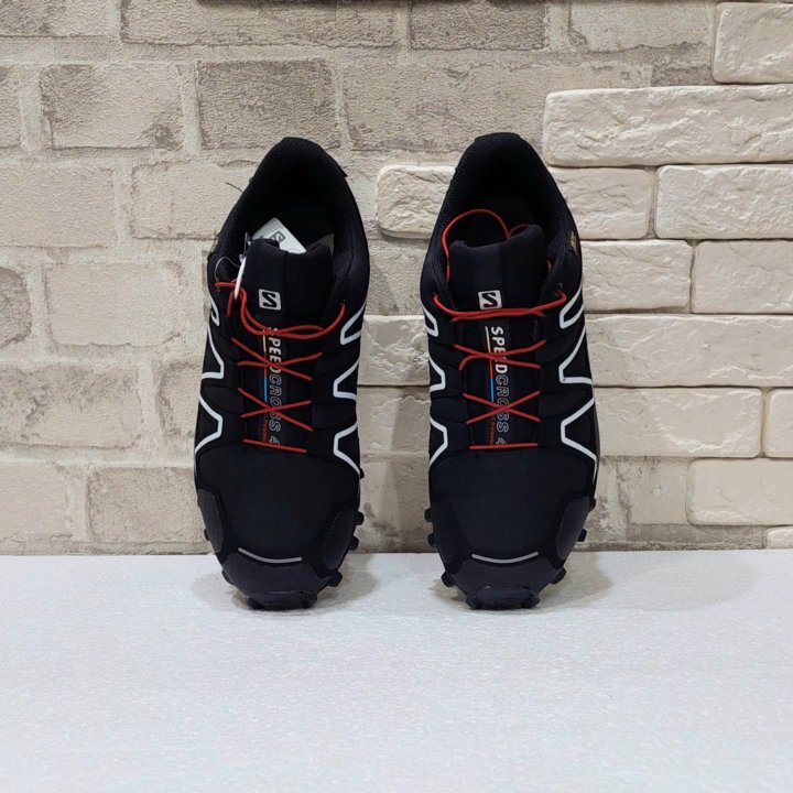 Кроссовки Salomon Speedcross 4