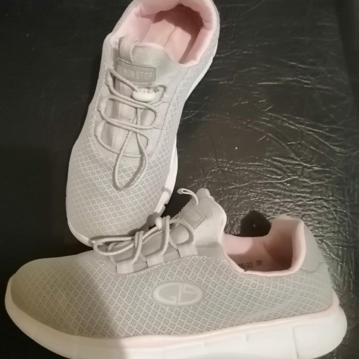 Кроссовки/кеды