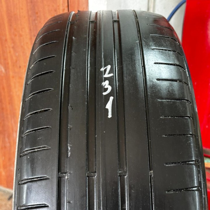 235/55/18 лето Pirelli PZero