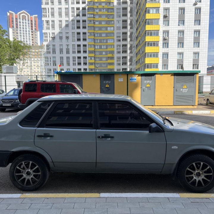 ВАЗ (Lada) 21099, 2003