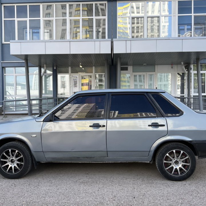 ВАЗ (Lada) 21099, 2003