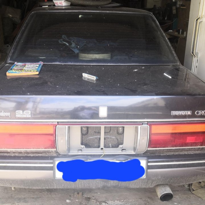 Toyota Crown, 1991