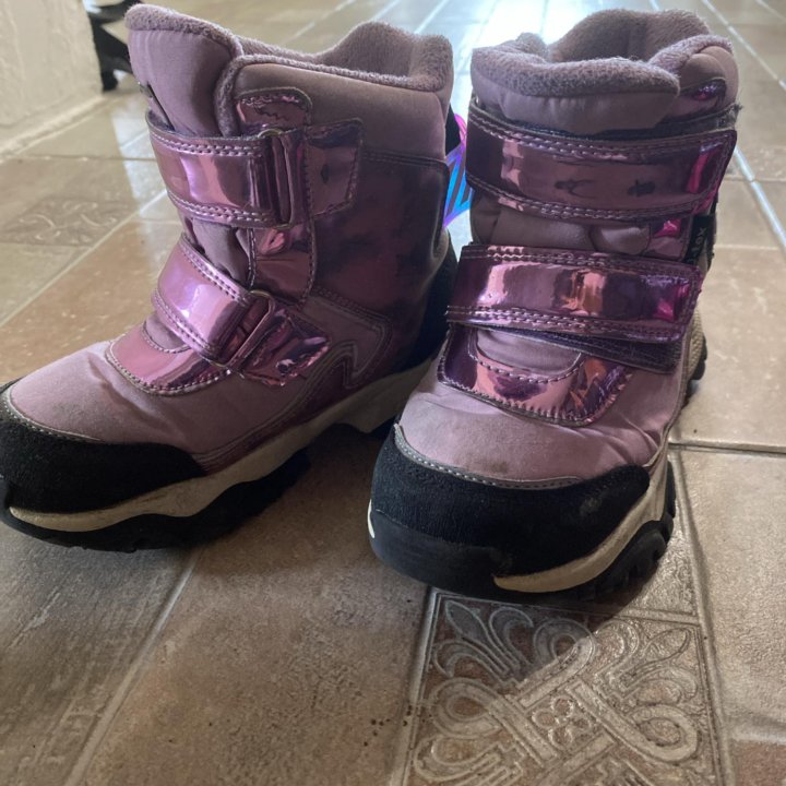 Зимние ботинки