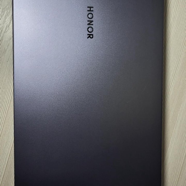 Honor magicbook x14