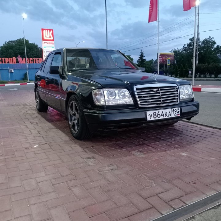 Mercedes-Benz E-Класс, 1995