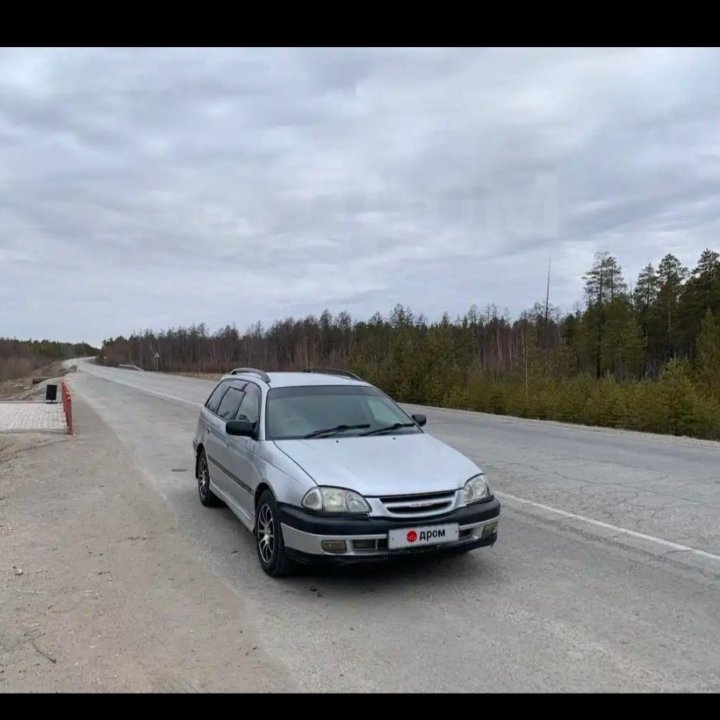 Toyota Caldina, 1999