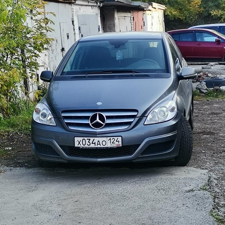 Mercedes-Benz B-Класс, 2010