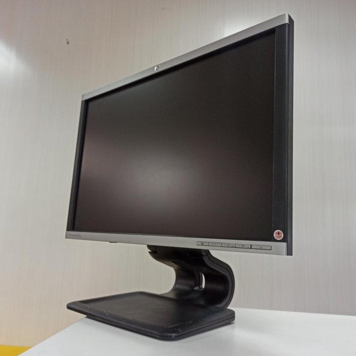 Монитор HP LA2205wg 22