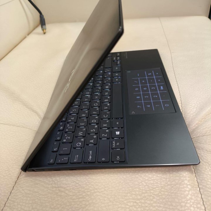 ASUS ZENBOOK UX325E, 16gb, 512gb SSD, CORE I5 1135