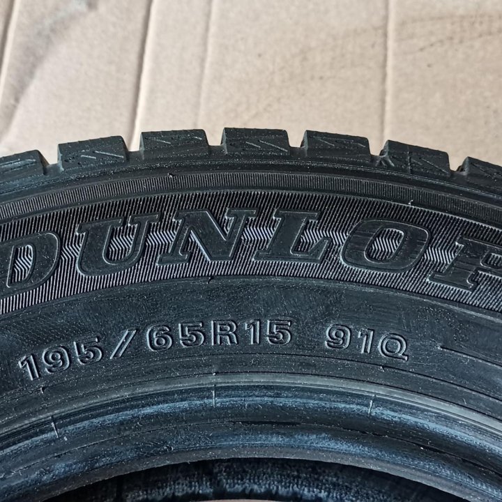 Шины без пробега по РФ Dunlop Winter Maxx WM01. 19