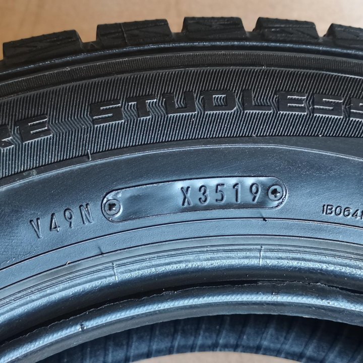 Шины без пробега по РФ Dunlop Winter Maxx WM01. 19