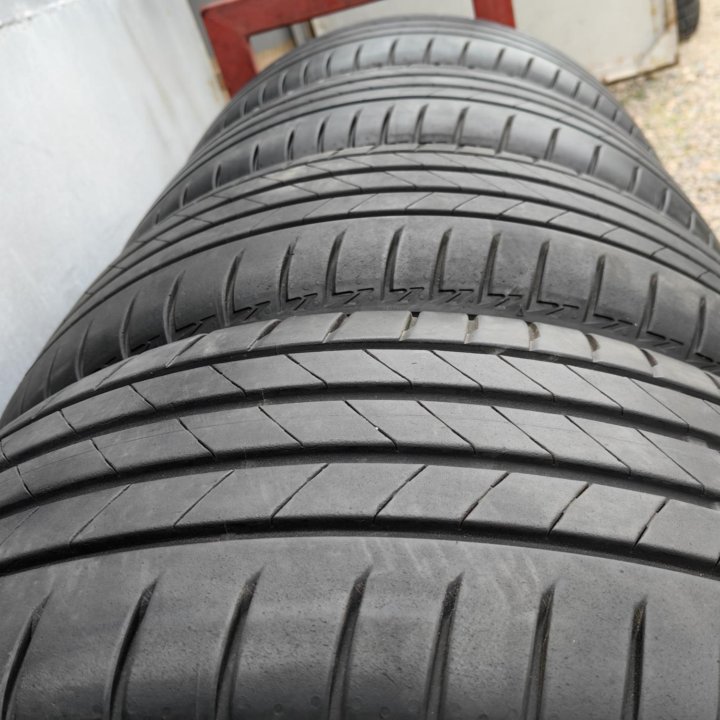 Комплект Bridgestone Turanza T005 MO 235/55 r18