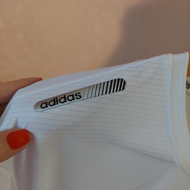 Мужская футболка Adidas