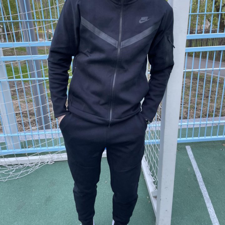 Костюм Nike Tech Fleece