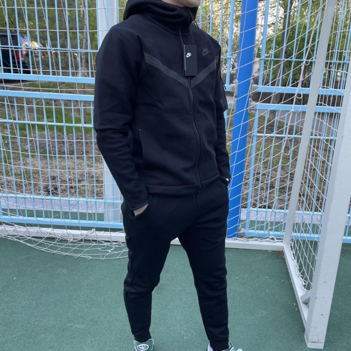 Костюм Nike Tech Fleece