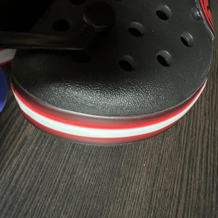 Crocs