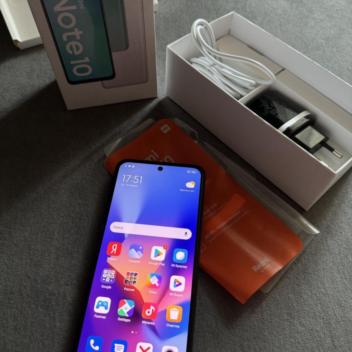 Продам Xiaomi Redmi Note 10 4/64Gb