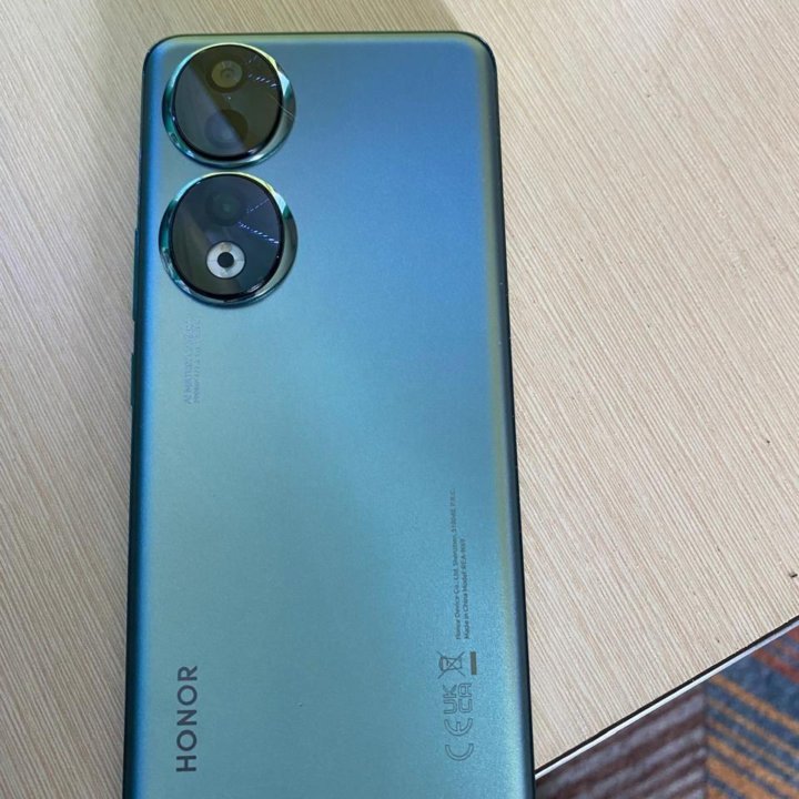 Телефон honor 90