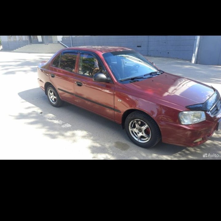 Hyundai Accent, 2005