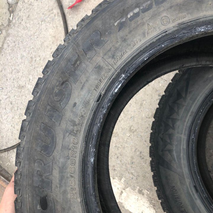 215/60/16 пара зима Bridgestone