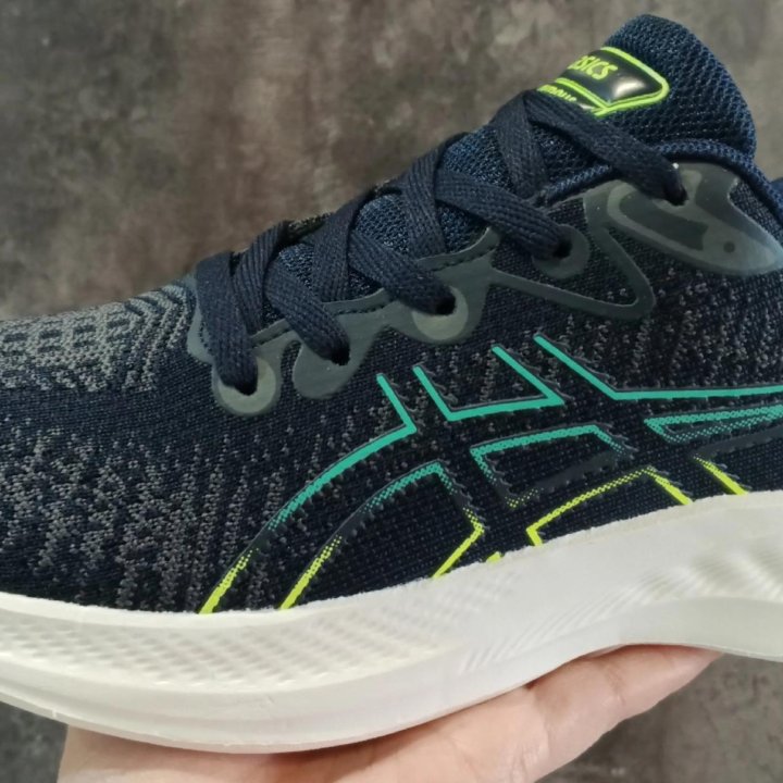 Кроссовки Asics новые летние синие