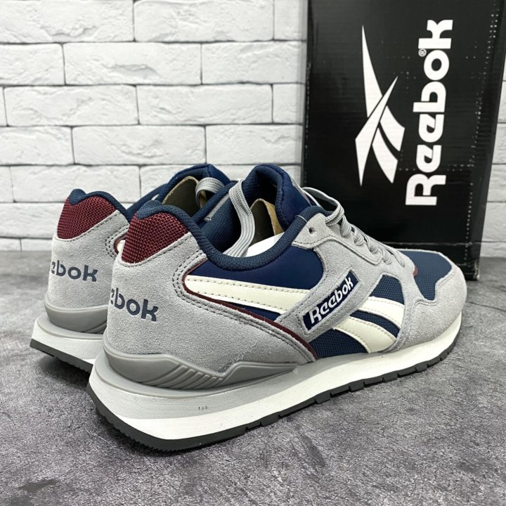 Кроссовки Reebok classic