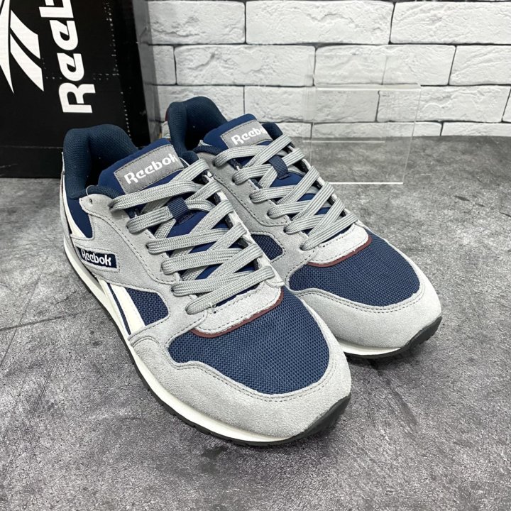 Кроссовки Reebok classic