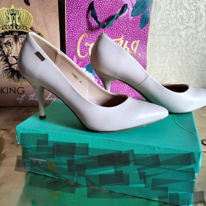 Туфли новые