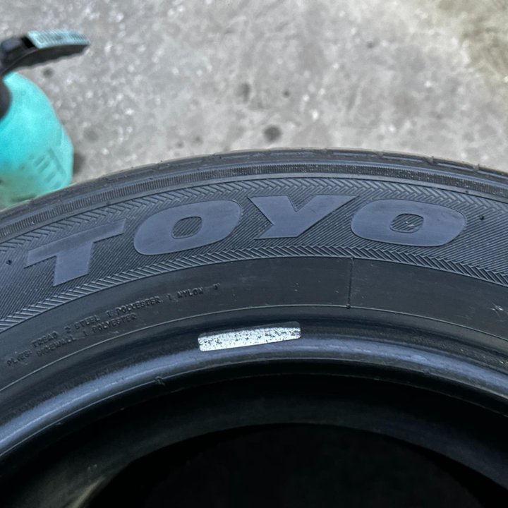 215/55/17 лето Toyo SD-7