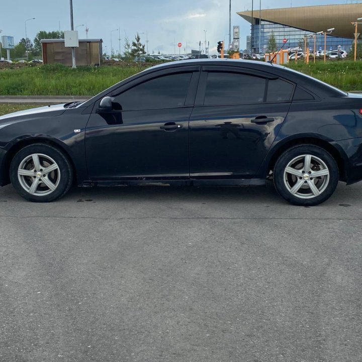 Chevrolet Cruze, 2011