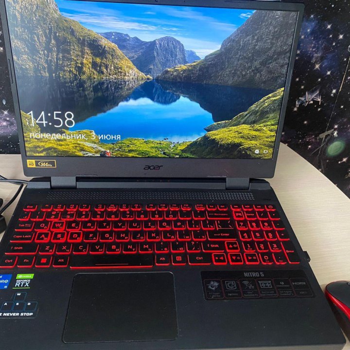 Игровой ноутбук Acer Nitro 5 AN515-58-557Q