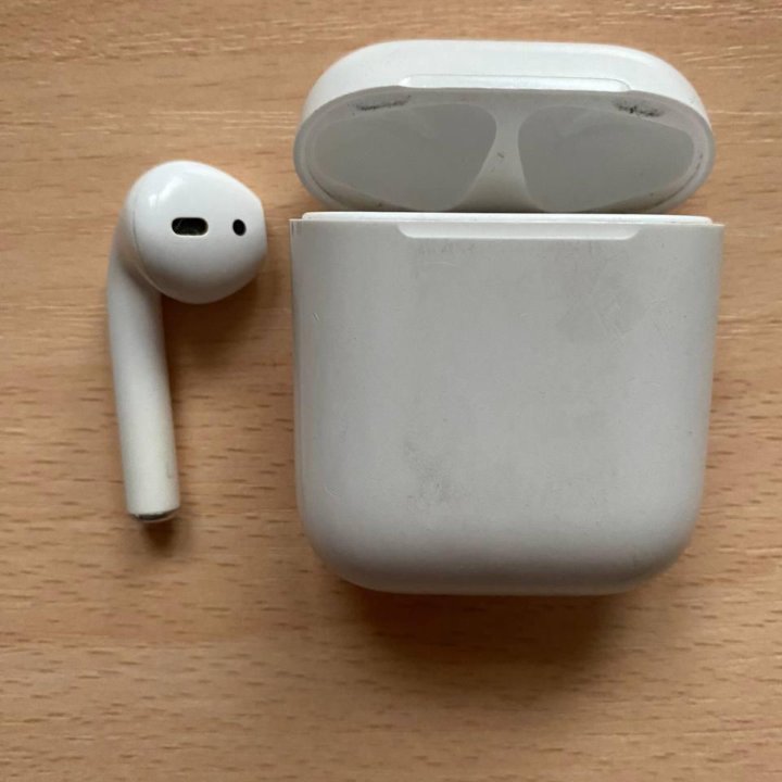 Airpods 2 с одним наушником