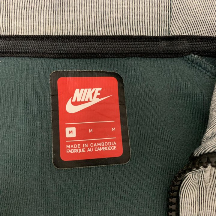 Спортивный костюм Nike tech fleece-Оригинал,р48(M)