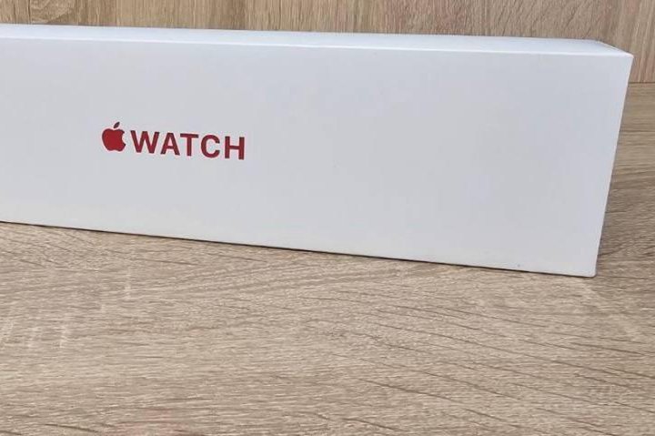 Apple Watch 9 45 mm Red, Магазин, Рассрочка