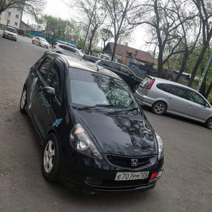 Honda Fit, 2002