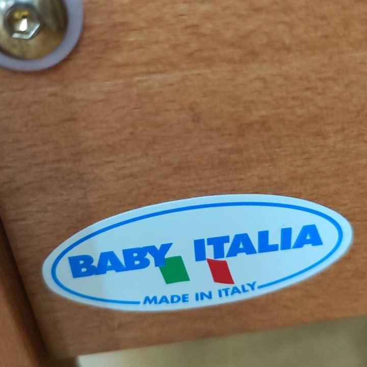 Детская кроватка Baby Italia